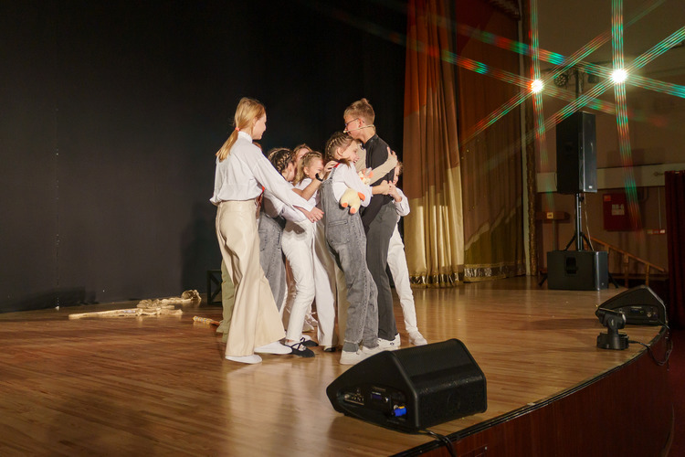Дворец моложежи-257